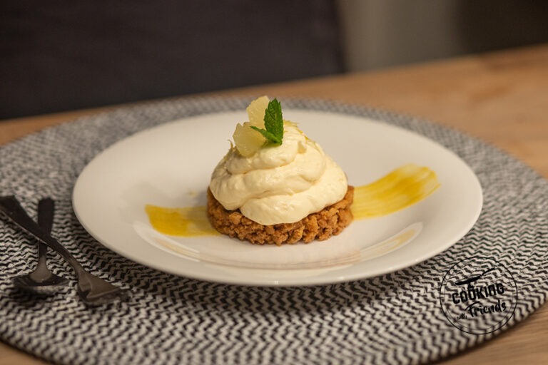 Erfrischende Zitronen-Mousse | Keks-Crunch | Lemon Curd